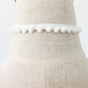Gargantilha de tecido personalizado para mulher renda branca Pom colar